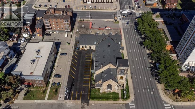 16 WEST Avenue S — photo 4 of 21