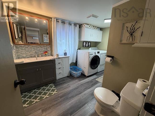 29 Lakeview Drive — photo 18 of 36