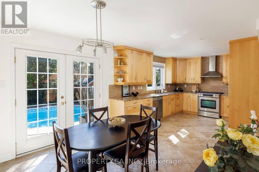 2124 Langtry Drive — photo 15 of 40