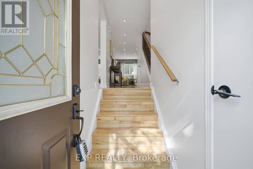 157 Moregate Crescent, Brampton, photo 6