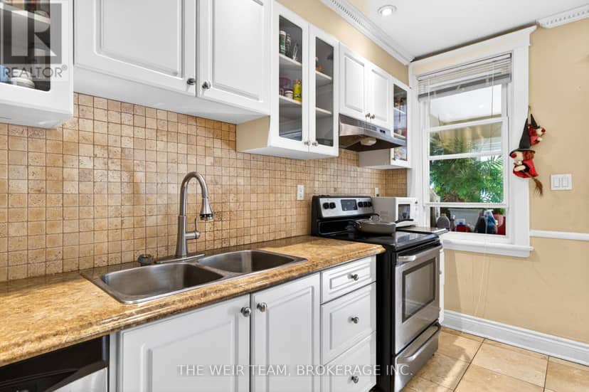 226 Ottawa Street S, Hamilton, photo 7