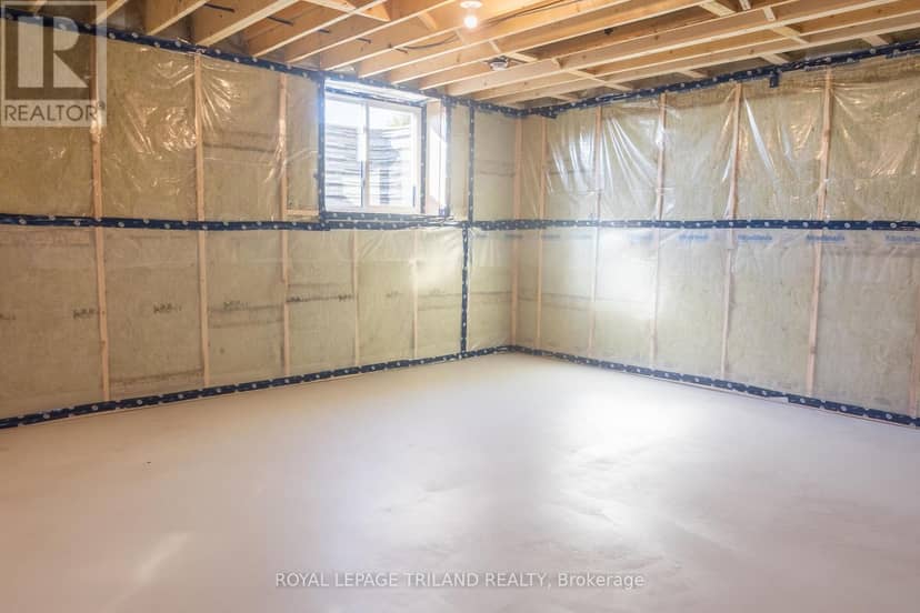 138 Benjamin Parkway — photo 23 of 34