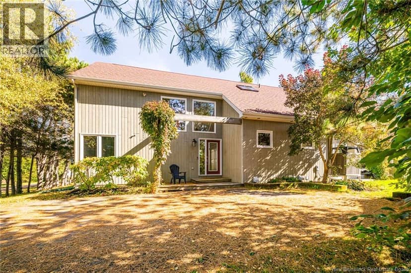 19 Crescent Street, Pointe-Du-Chêne, photo 2