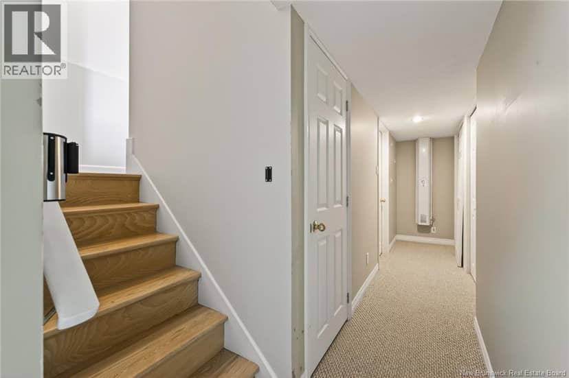 19 Crescent Street — photo 40 of 40