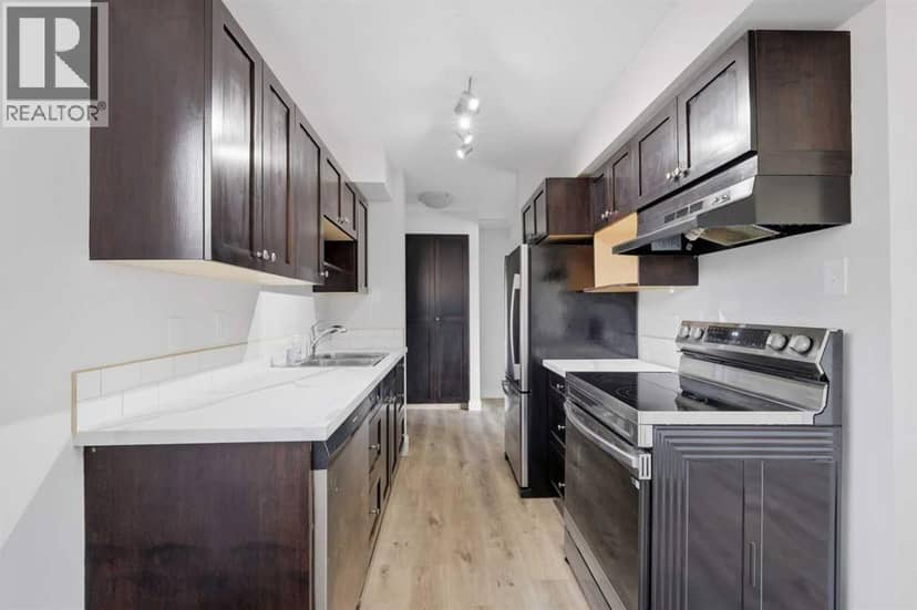 C1, 35 Nash Street — photo 11 of 33