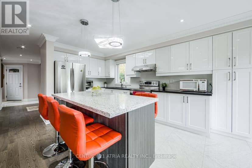 39 Chiswick Crescent — photo 12 of 40