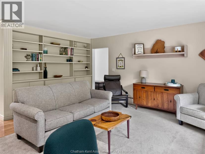 9187 Doyle LINE — photo 13 of 40