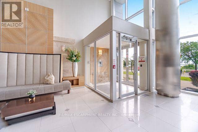 330 - 58 Marine Parade Drive — photo 7 of 40