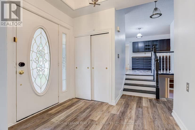 374 Spruce Street — photo 6 of 40