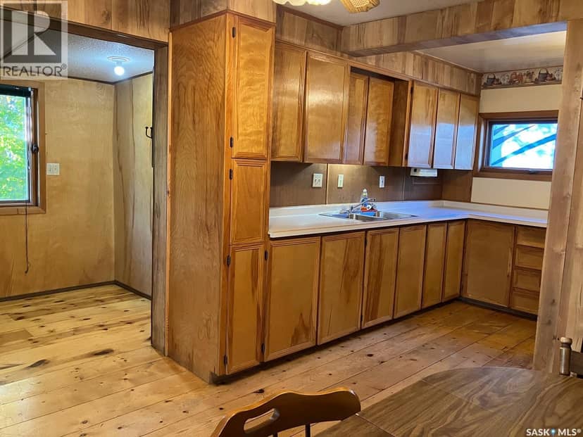 112 Rustad AVENUE — photo 12 of 27