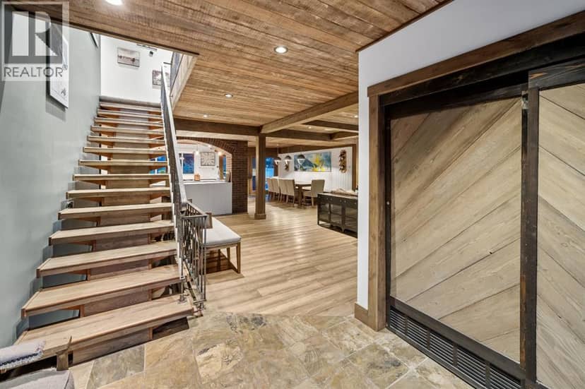 115 Spray Avenue — photo 23 of 40
