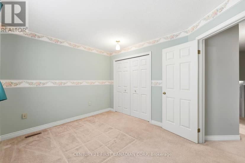 30 Bonaventure Drive — photo 14 of 26