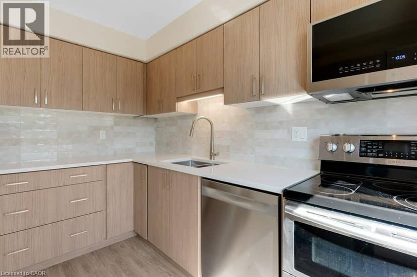26 WENTWORTH Avenue Unit# 2 S — photo 14 of 40