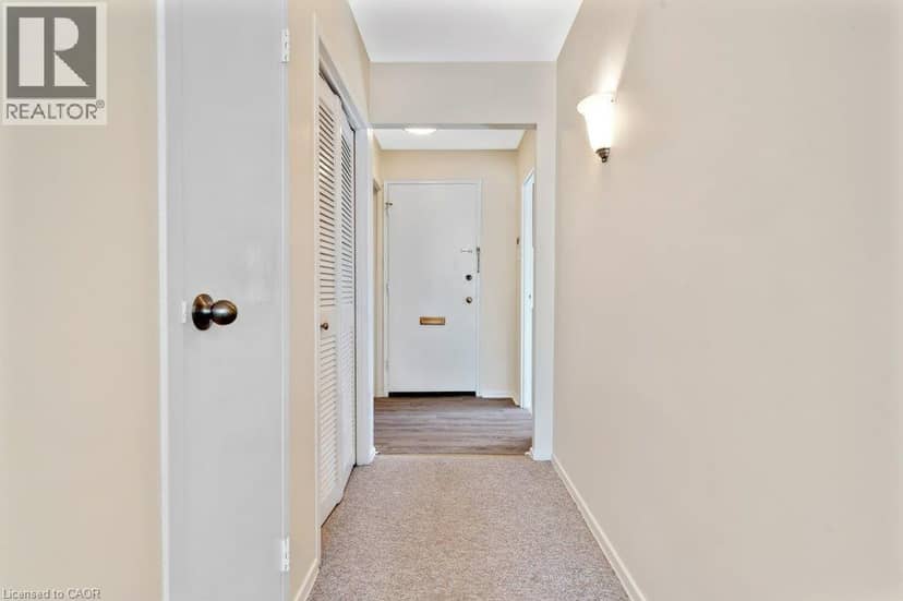 26 WENTWORTH Avenue Unit# 2 S — photo 9 of 40
