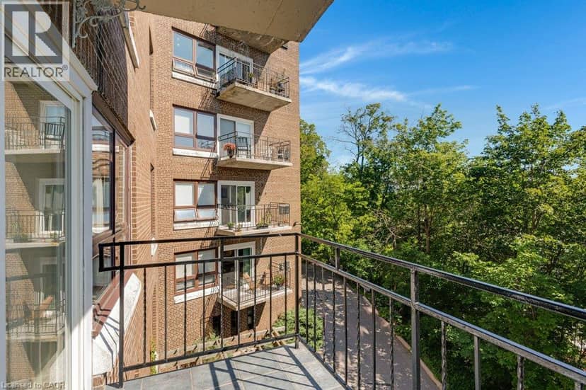 26 WENTWORTH Avenue Unit# 2 S — photo 25 of 40
