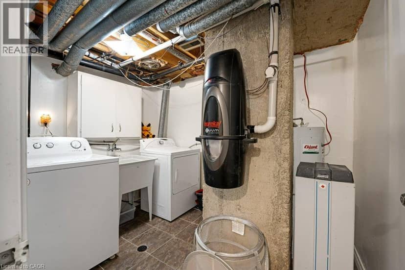 220 SALISBURY Avenue Unit# 23 — photo 35 of 40