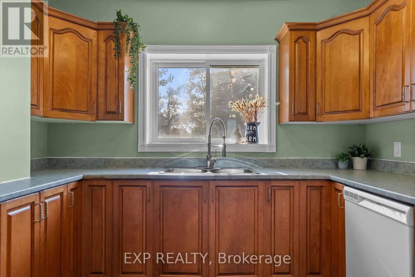 156 Margaret Street — photo 21 of 40