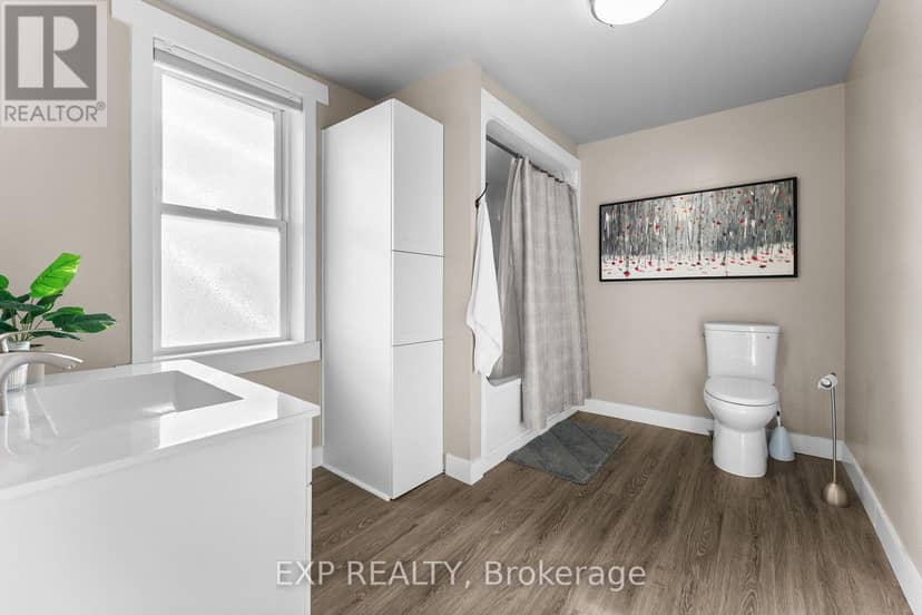 156 Margaret Street — photo 28 of 40