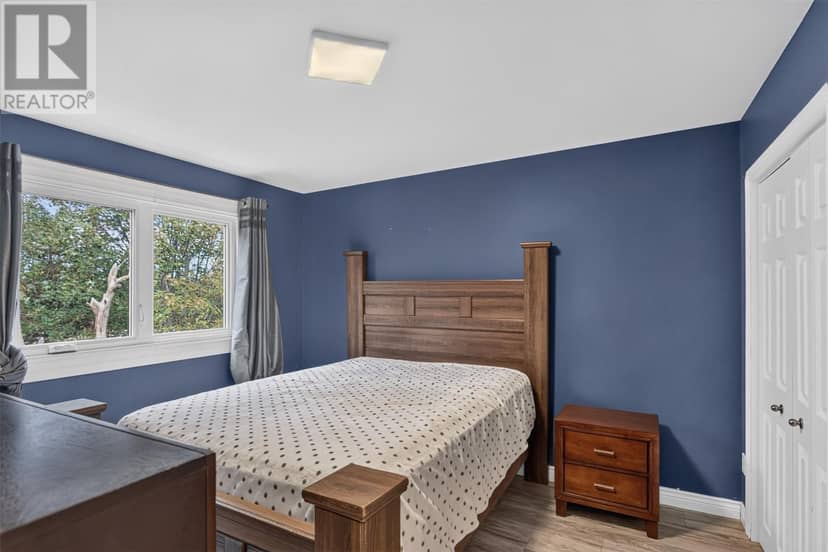 55 Fairweather Avenue — photo 10 of 24