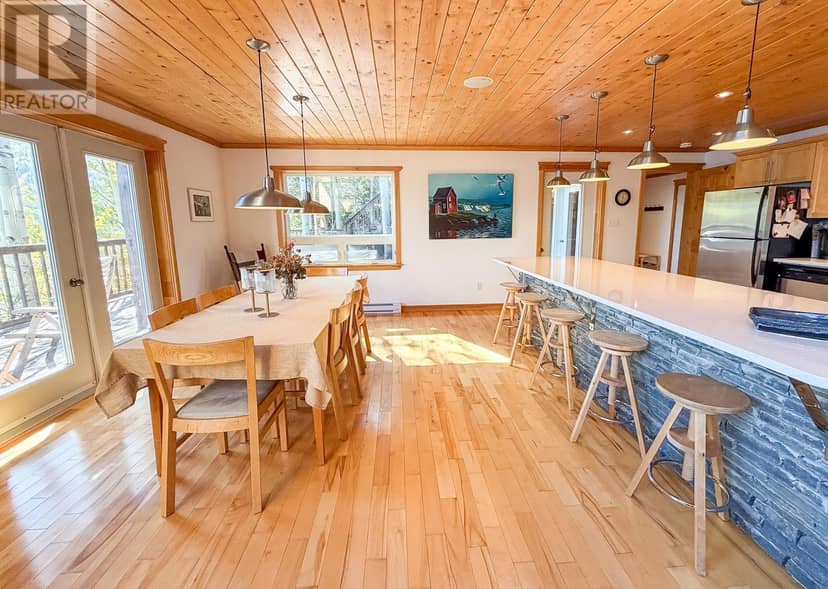 20 Lakeside Drive — photo 7 of 40