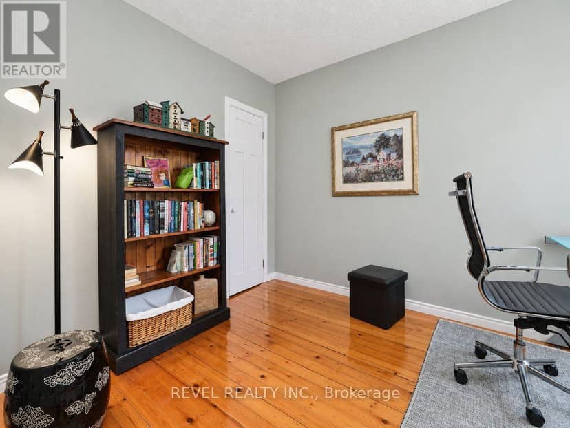 46 Newton Street — photo 20 of 30