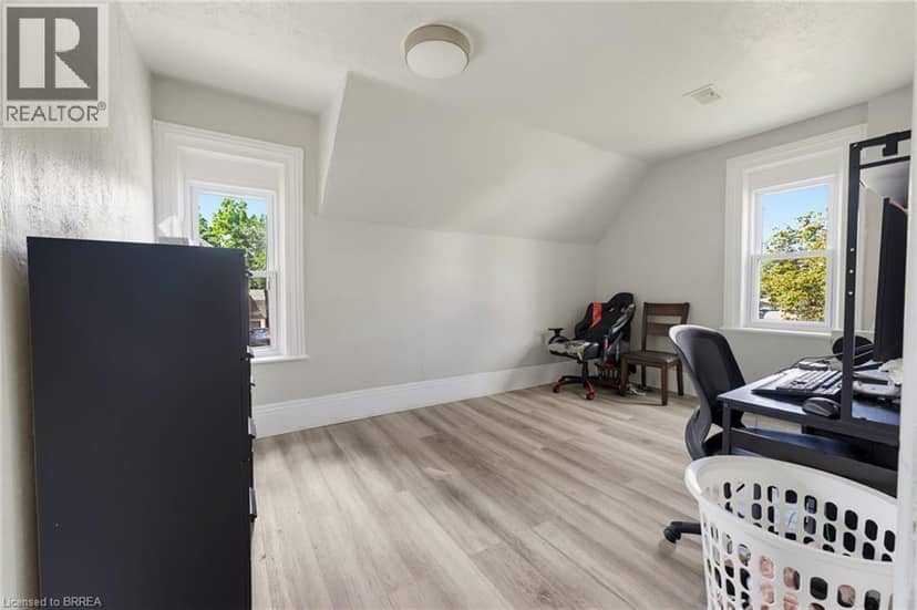 97 PARK Avenue — photo 17 of 23