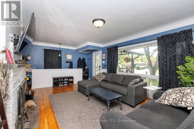 6 Greenock Circle — photo 8 of 38
