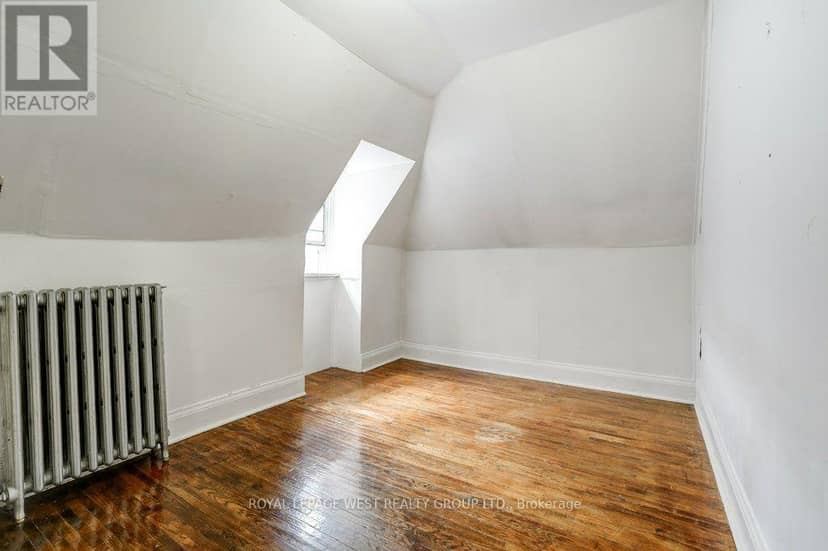 28 Concord Avenue — photo 16 of 40