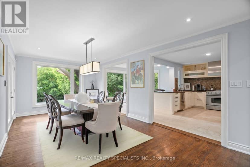 42 Heathview Avenue — photo 10 of 40