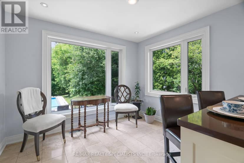 42 Heathview Avenue — photo 18 of 40