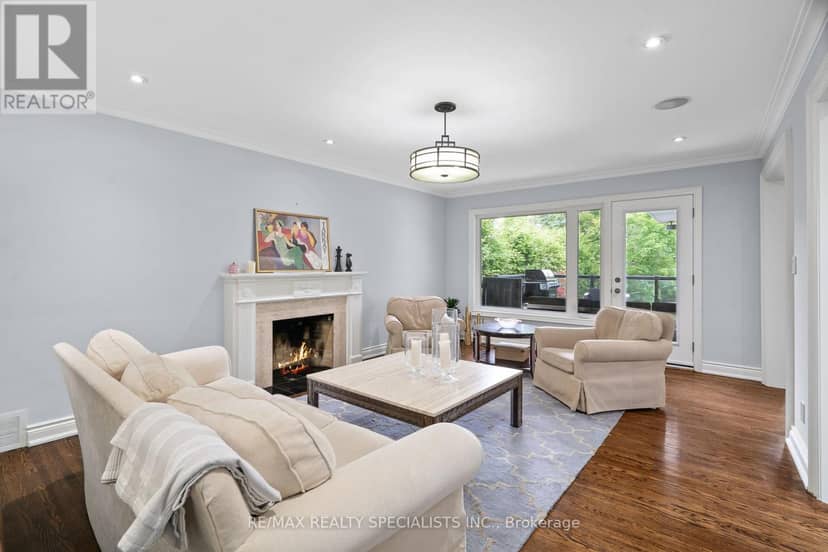 42 Heathview Avenue — photo 21 of 40