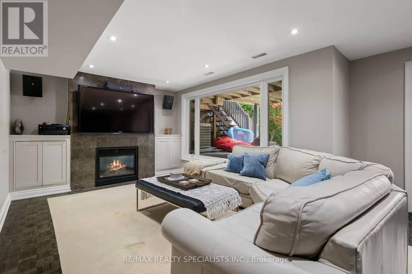 42 Heathview Avenue — photo 35 of 40