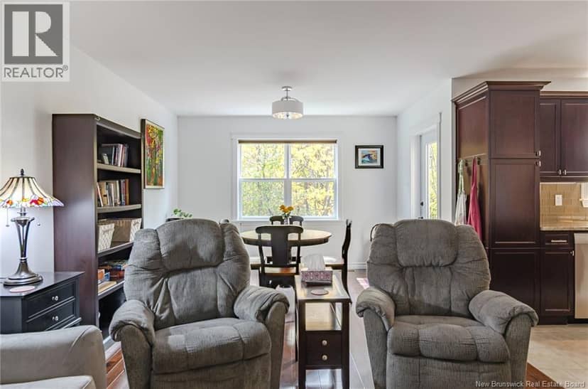 28 Noel Avenue — photo 21 of 40