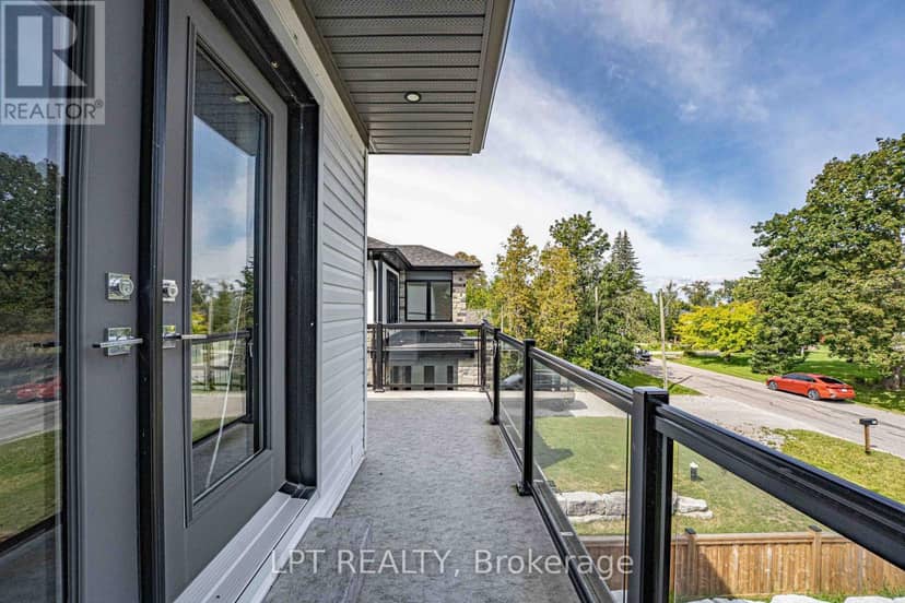 36 Blue Jay Boulevard — photo 26 of 40