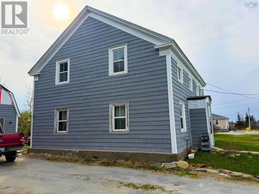 1357 Highway 330 — photo 3 of 27