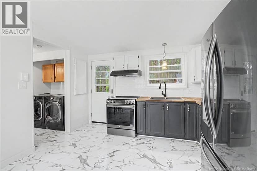 1 Daley Street — photo 11 of 37