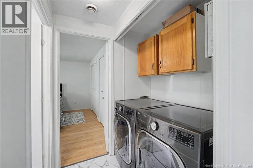 1 Daley Street — photo 20 of 37