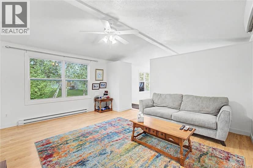 1 Daley Street — photo 18 of 37