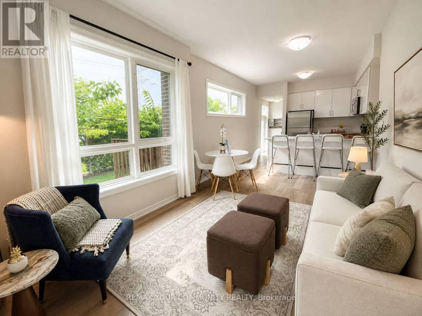 2 - 90 Caledonia Park Road, Toronto, photo 2