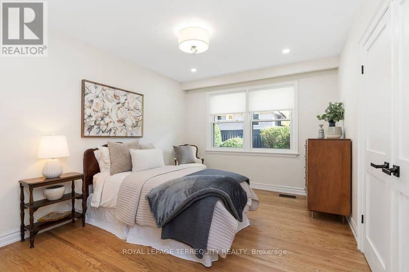 21 Greencoat Road — photo 12 of 33