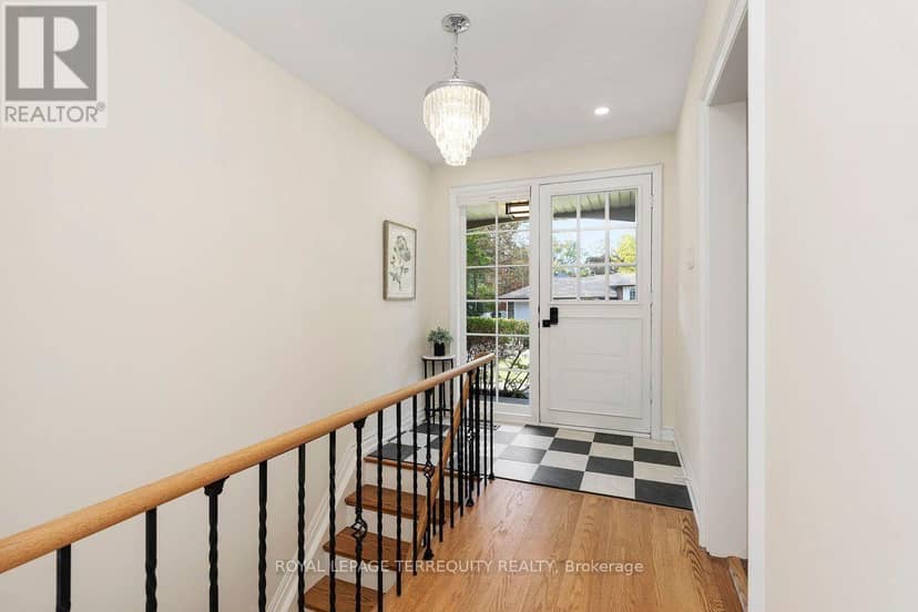 21 Greencoat Road, Toronto, photo 5