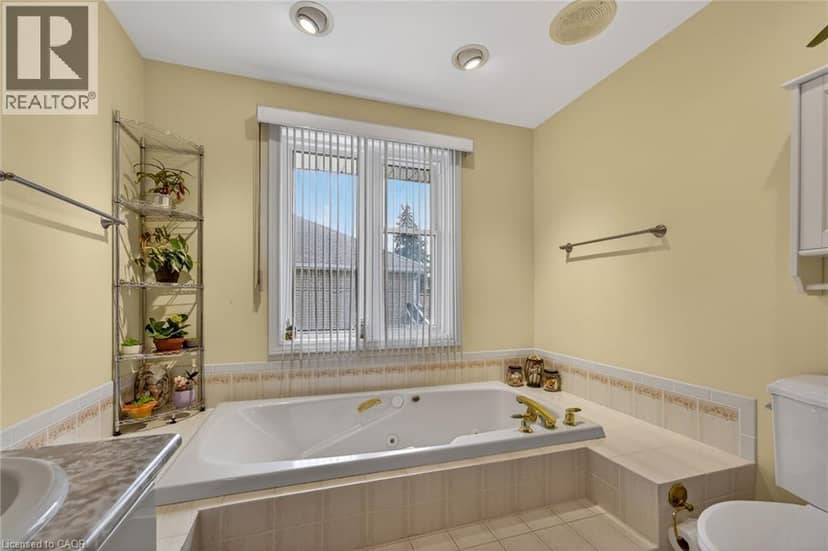 1 CAPTAIN TENBROCK Terrace — photo 36 of 40