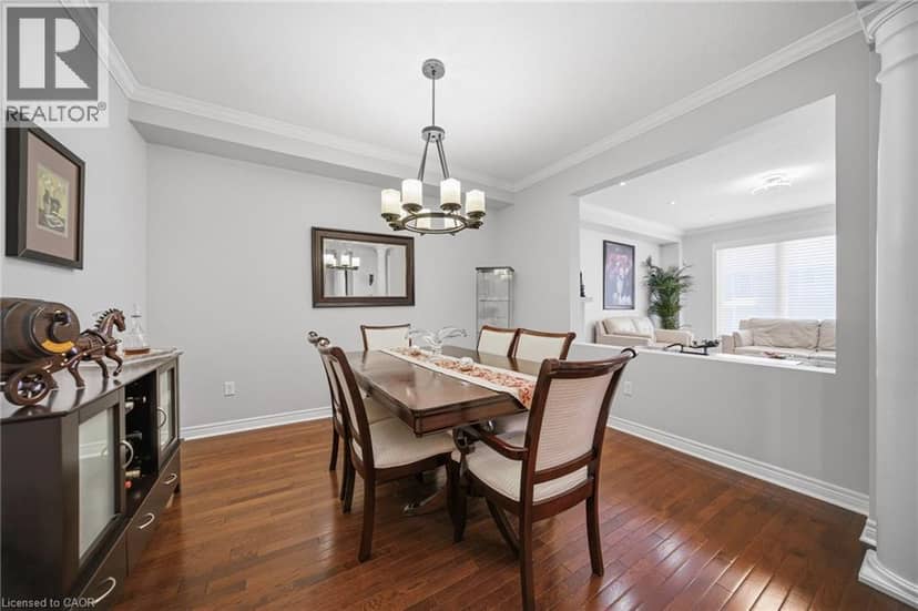 884 STOUTT Crescent, Milton, photo 7