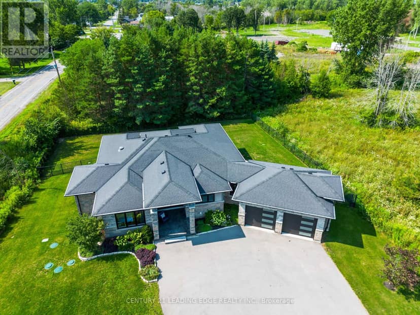 9 Leaside Street, Prince Edward County, photo 6