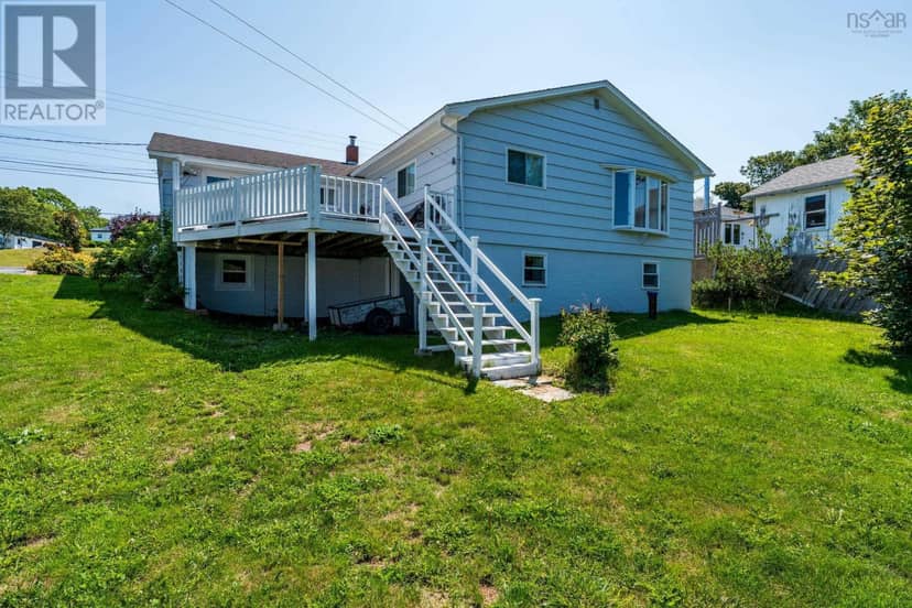 3739 Shore Road — photo 13 of 40