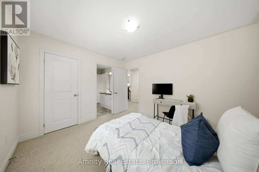 114 Chaumont Drive — photo 37 of 40
