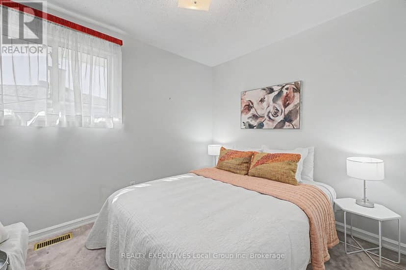 8 Talon Street — photo 24 of 40