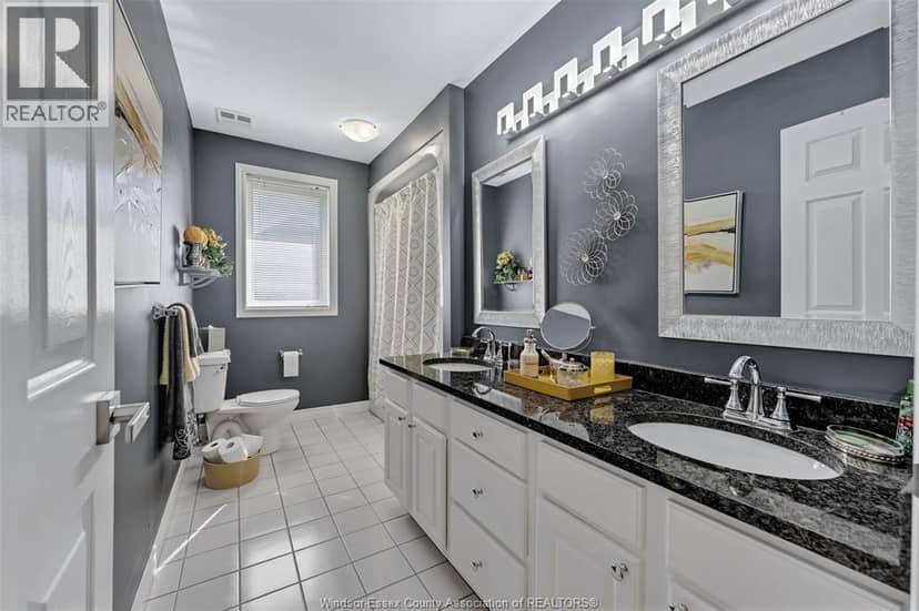 1840 Deslippe Drive — photo 35 of 40