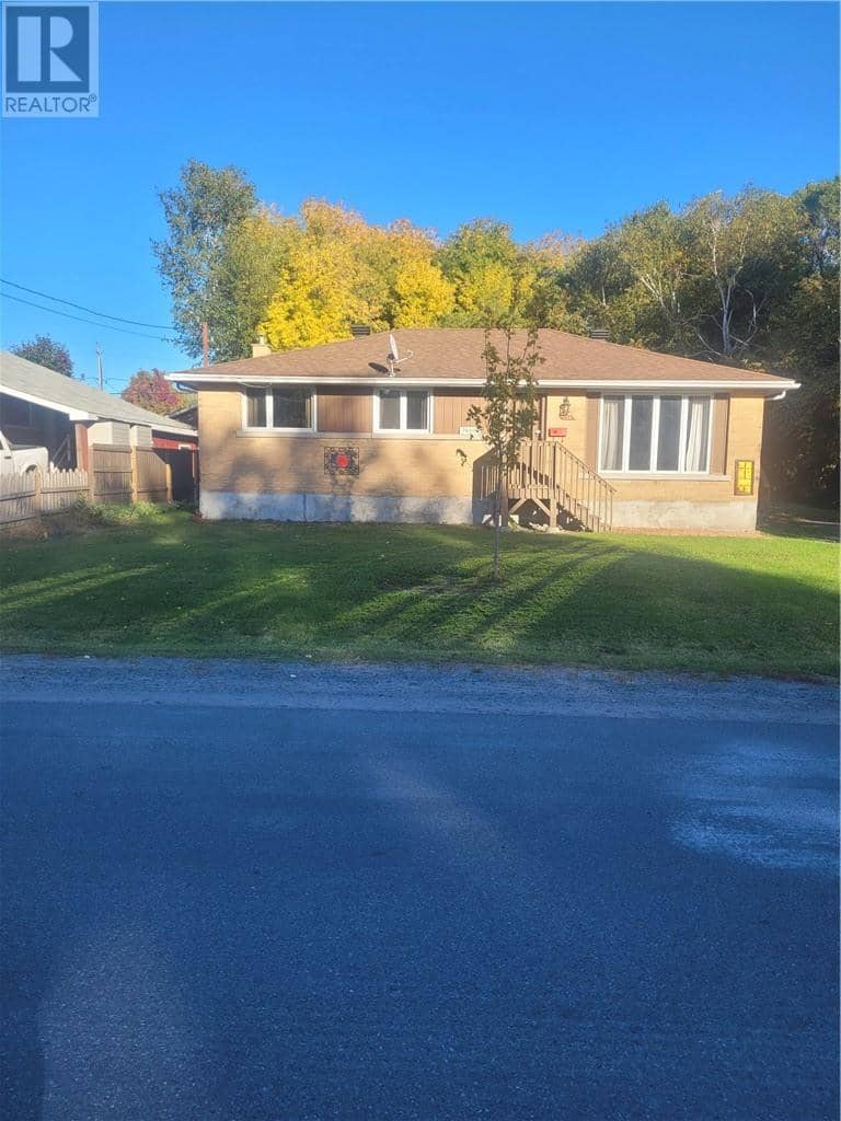 768 Danforth Avenue — photo 1 of 19