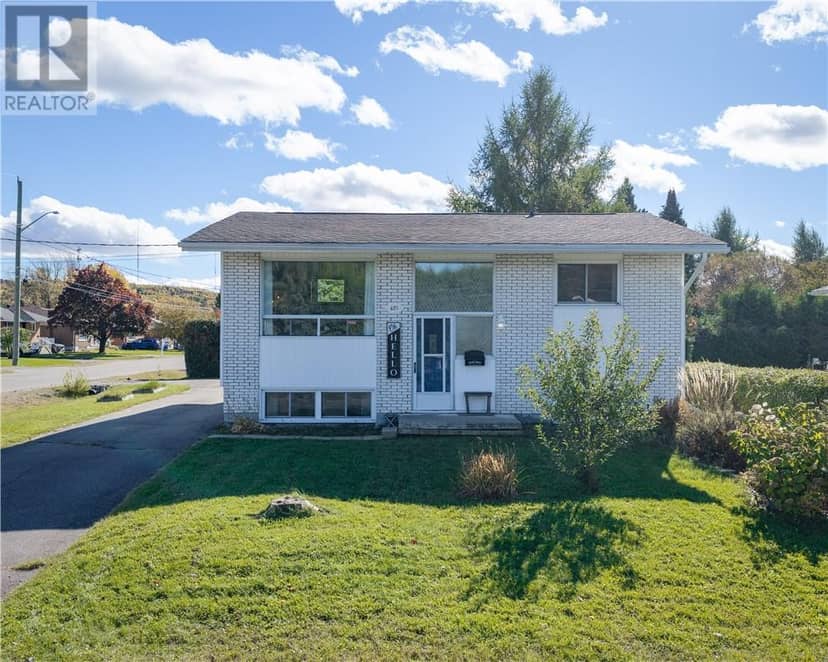 485 Alexander Street — photo 32 of 39